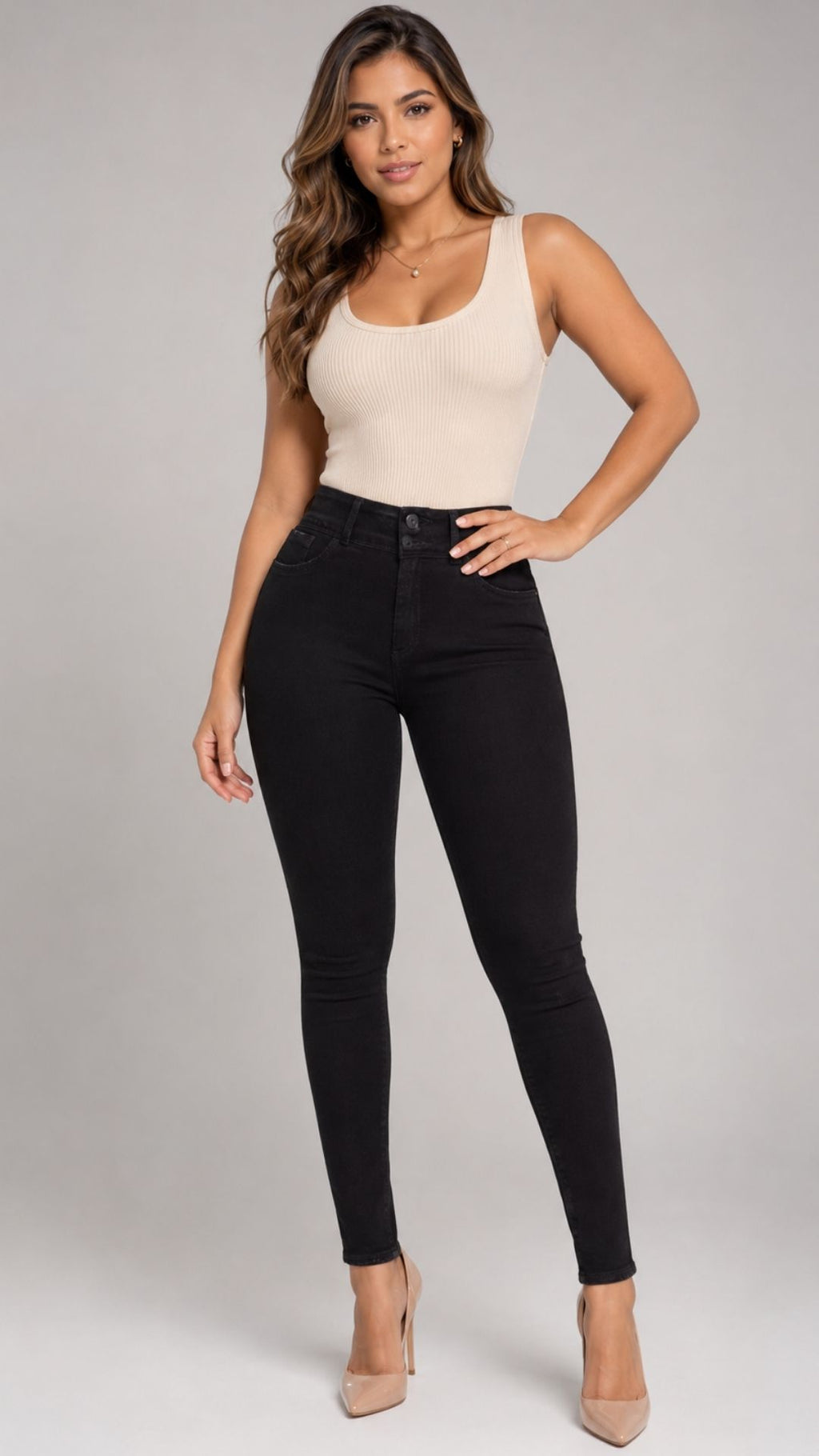 Jean Skinny Levanta Cola 2 Botones Negro  | J3430