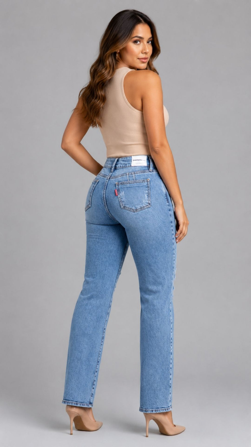 Jean Flare Levanta Cola con Rotos | J3484