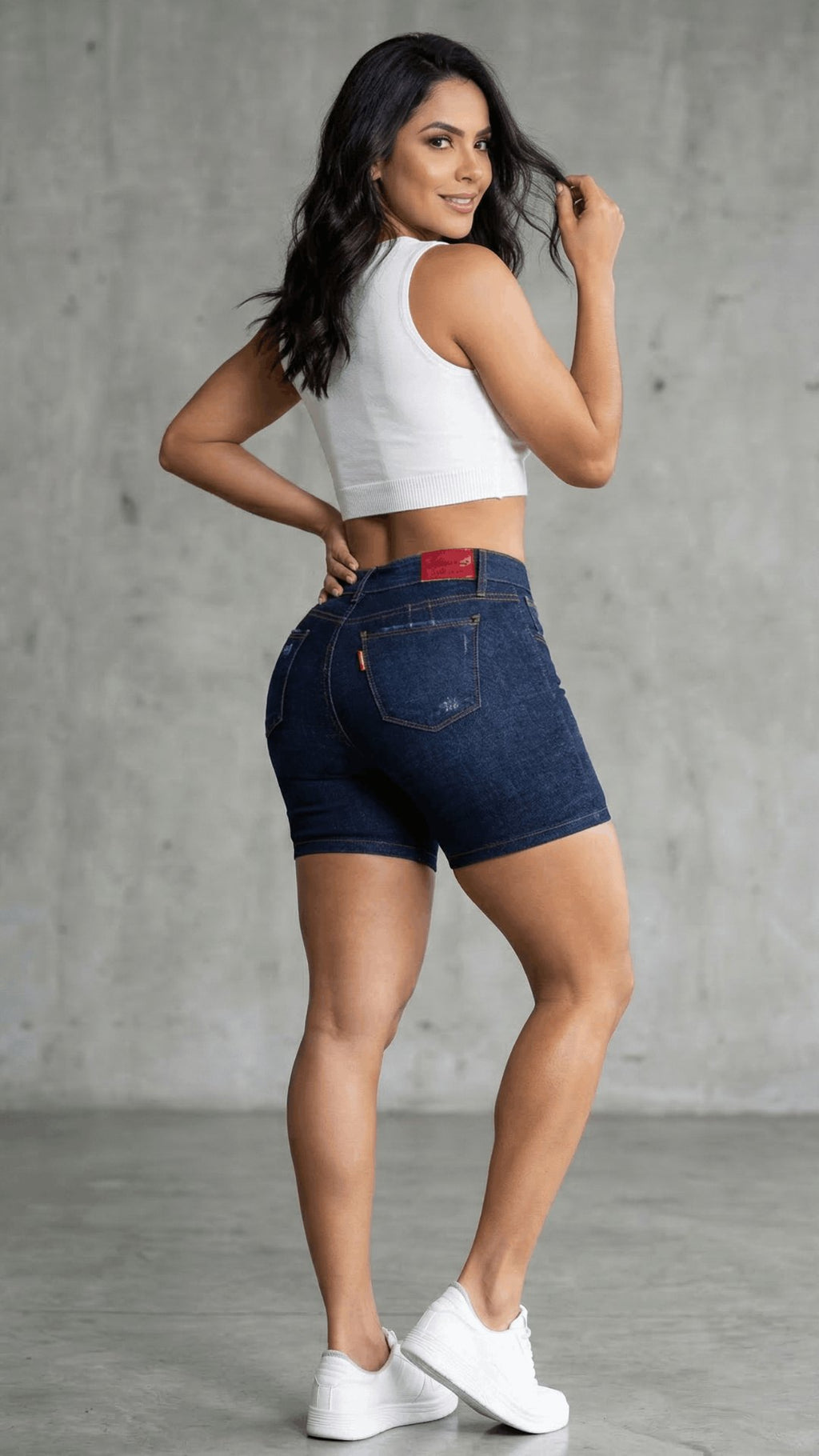 Short Básico Indigo Oscuro Levanta Cola |Ref: S3364