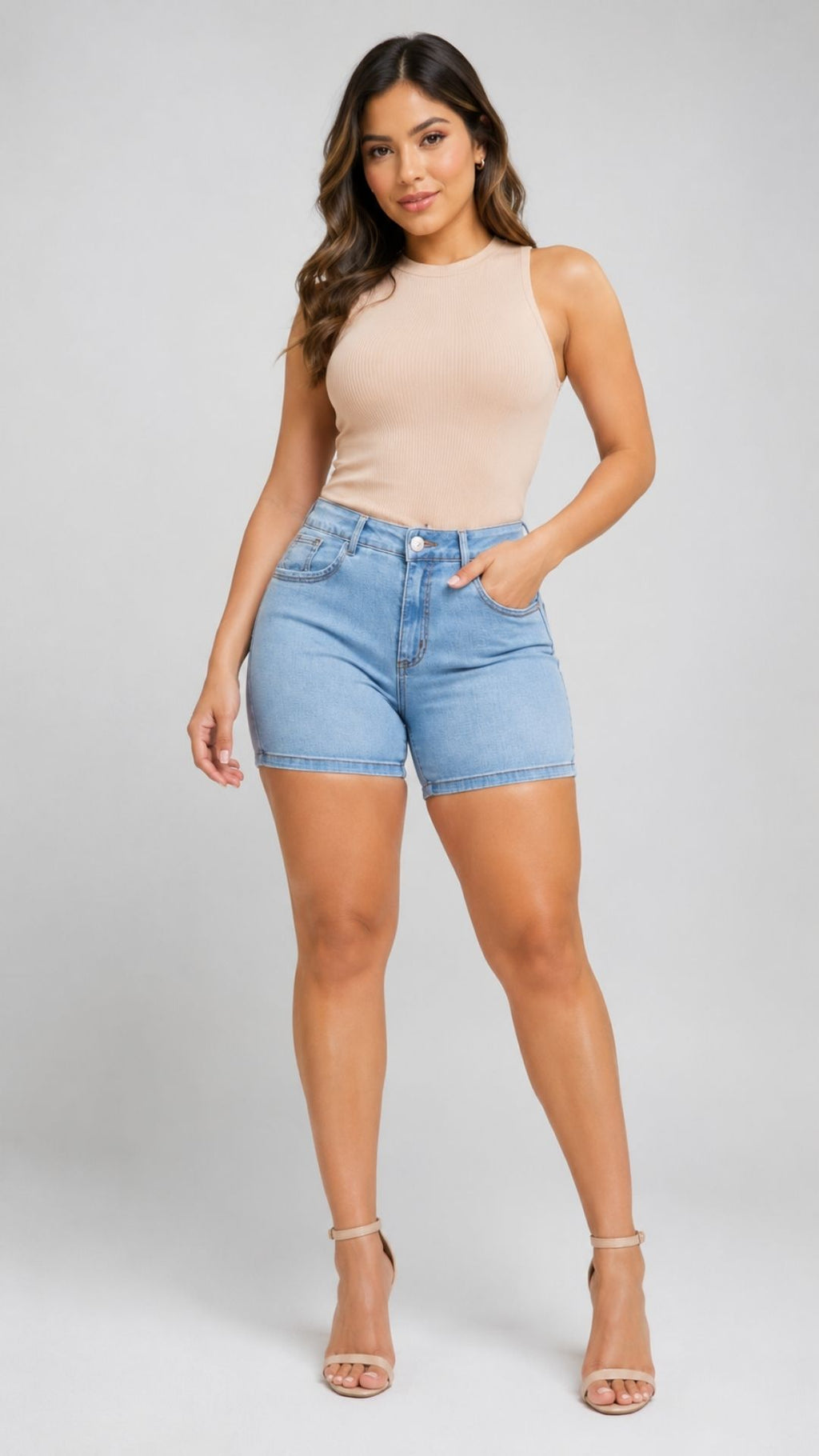 Short Denim Levanta Cola Media Pierna con Ruedo | S3365